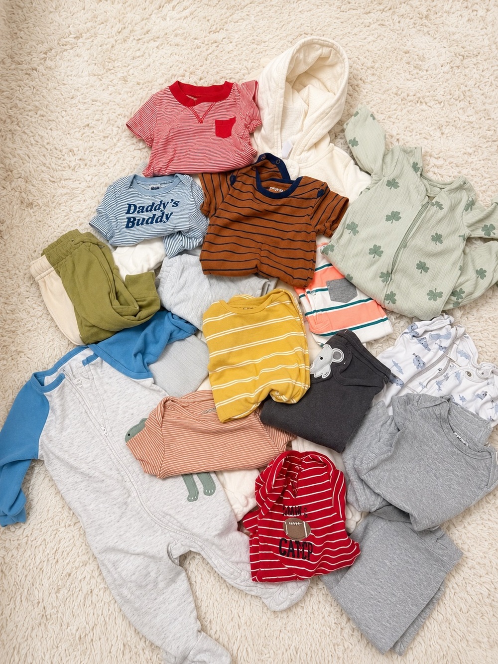 Bundle 6mo clothes + MORE